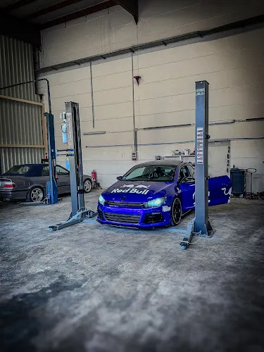 3 - 4 Wheels Performance Reifenservice Kfz Werkstatt