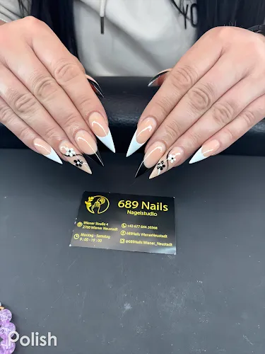 7 - 689 Nails Nagelstudio