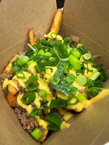 3 - 911 Hairdressing