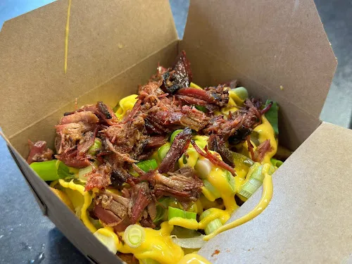 4 - 911 Hairdressing