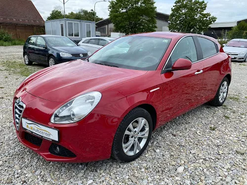 6 - A & H Autocenter