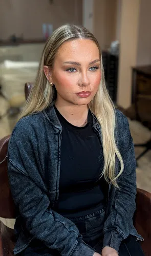 8 - A Studio hair and beauty