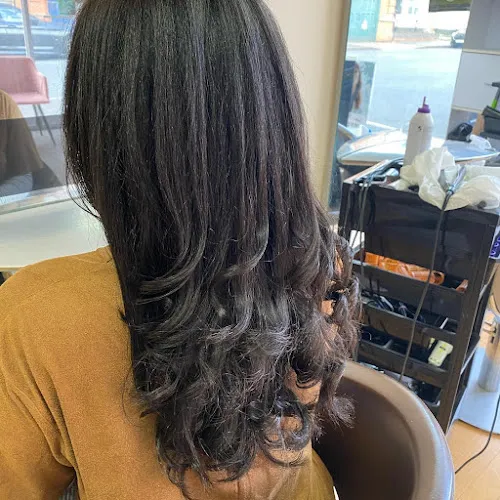 6 - Abella Unisex Hair and Beauty