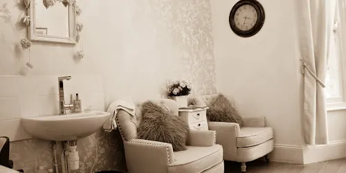 4 - addlestone beauty salon