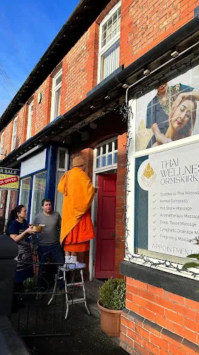 6 - Admire Body Piercing