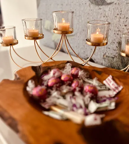 3 - AG KOSMETIK INSTITUT