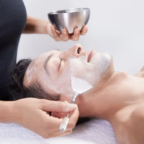 2 - Aisha beauty salon