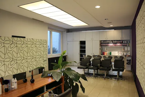 5 - Aketo friseur salon augsburg