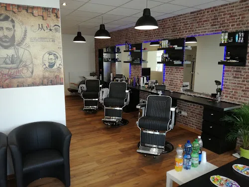6 - Alans Cut Herren Friseur