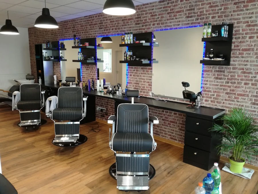 1 - Alans Cut Herren Friseur