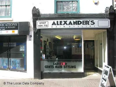 6 - Alexanders unisex hairstylist