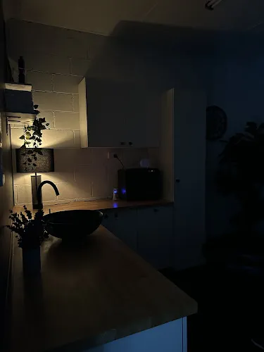 6 - Alexandras Skin & Laser Clinic