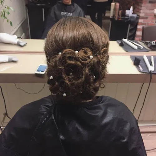 6 - Alfakrøll Frisør