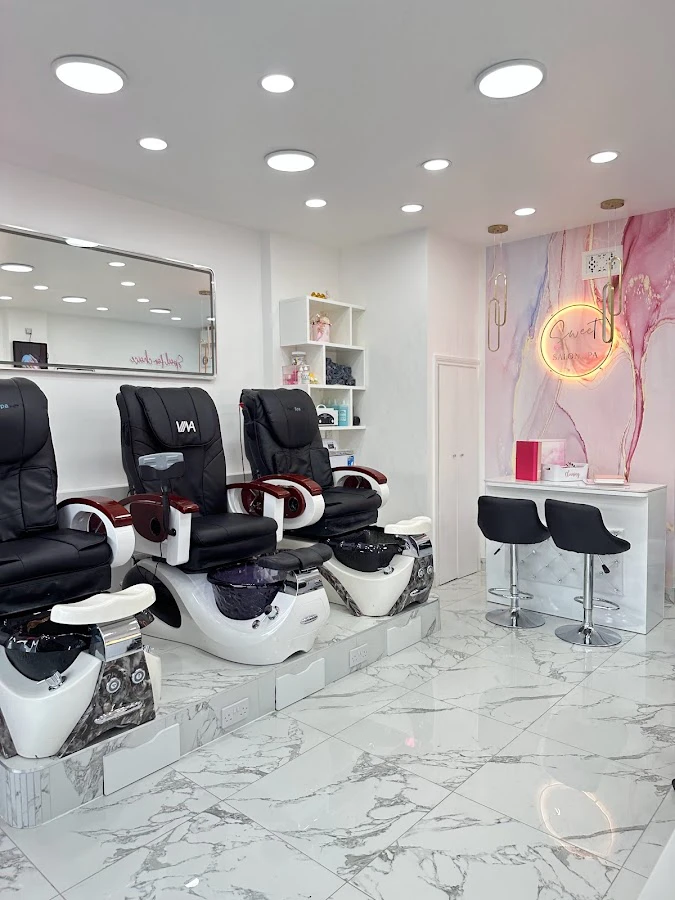 1 - Alizas Hair & Beauty