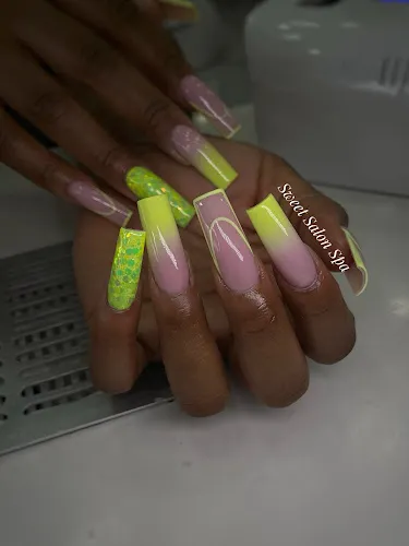 7 - Alizas Hair & Beauty