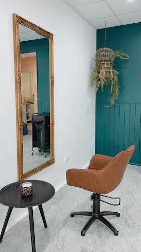 2 - Allans Mens Hairdressing