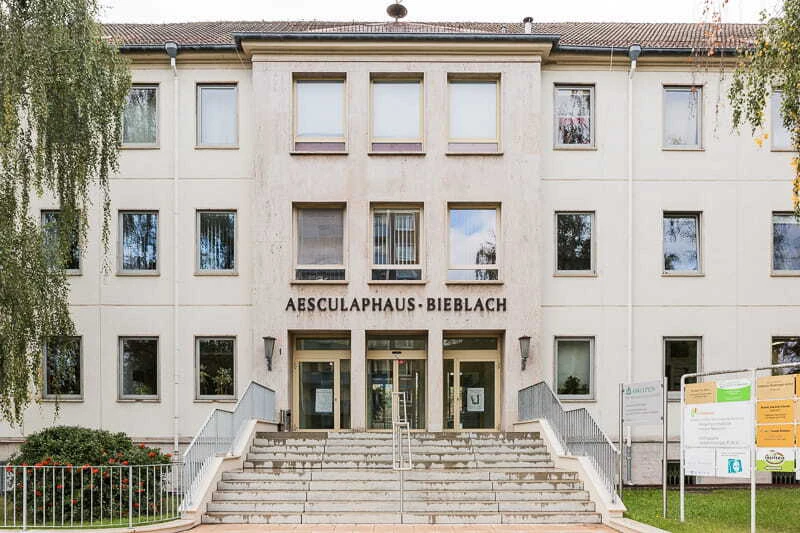 1 - Allgemeinmedizinerin und Internisten Anna Schütze