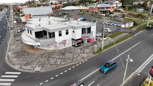 2 - Als Barber Shop For All