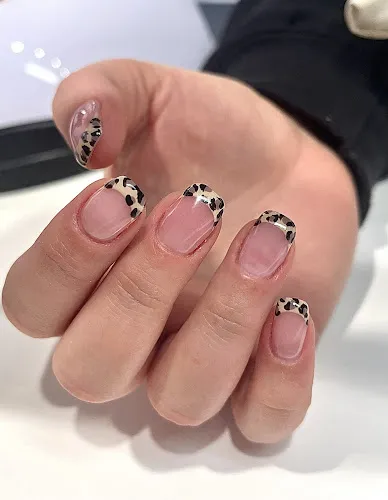 2 - Aluush barbershop