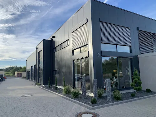 3 - AM Karosseriebau (Inh. Antunovic Marinko)