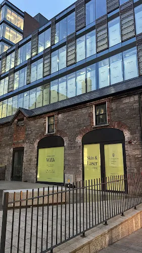 3 - Amber Cool Hair Salon