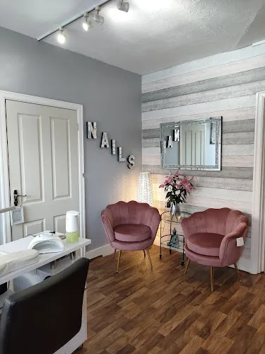 4 - Ambiance Hair, Nails & Beauty