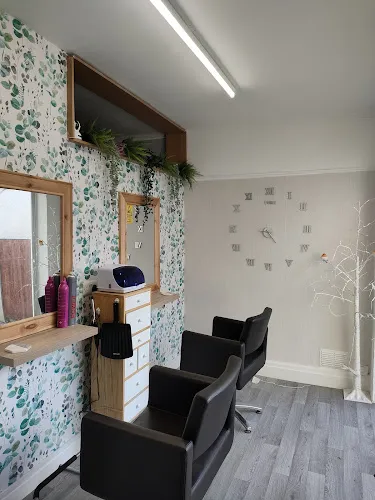 3 - Ambiance Hair, Nails & Beauty