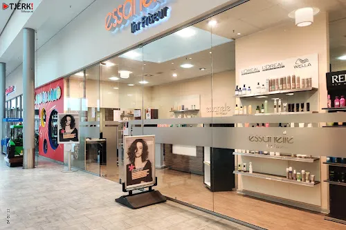 2 - American Nails In Leer