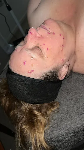 4 - Amour Hair Creations