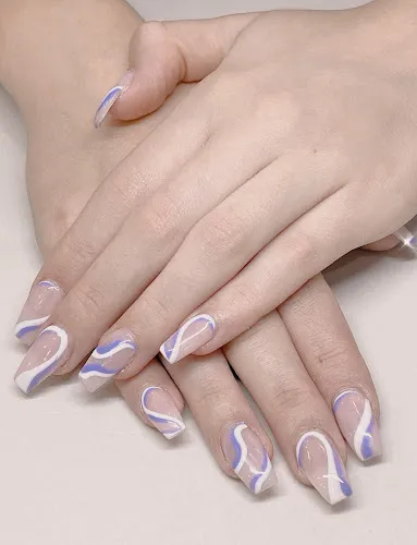 3 - Amours nails and beauty West Gosford