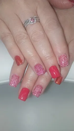 4 - Andrews Barber Shop