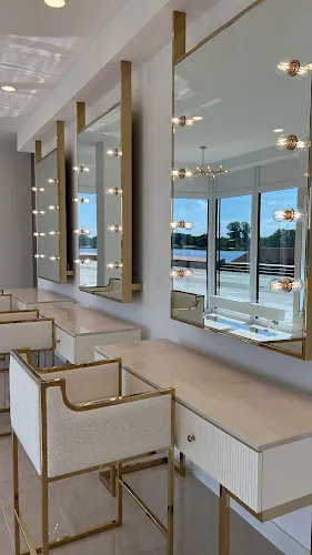 3 - Andrijana Visage