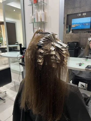 7 - Angies Hair Graphics