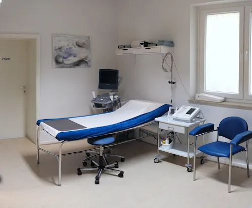 2 - Anja Mayerhöfer