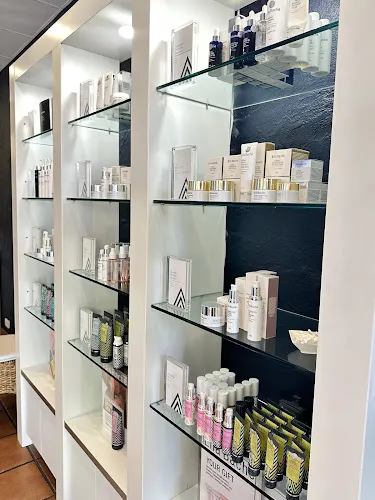 5 - Antonios Hair Design