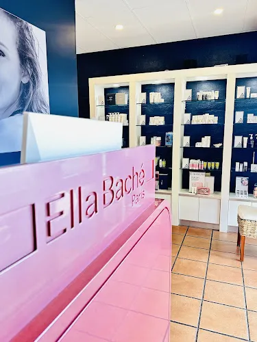 2 - Antonios Hair Design