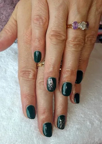 6 - Antons Hair Salon