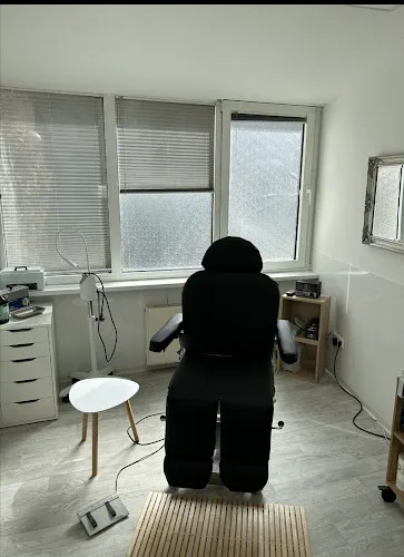 2 - Aphrodite Kosmetiksalon & Akademie