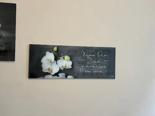 3 - ApoLi Friseur & Barber