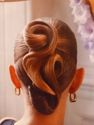 4 - ARAN BARBER SHOP