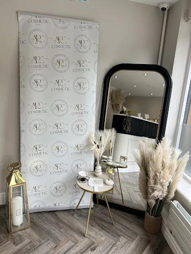 5 - ARC COSMETIC CLINIC