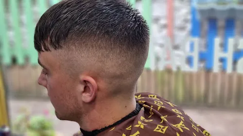 4 - Arif’s Barbershop