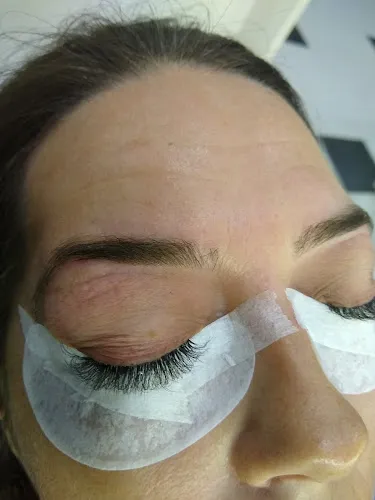 5 - Armandos Hair Stylist