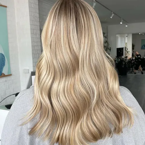 3 - Armidale Nail and Beauty