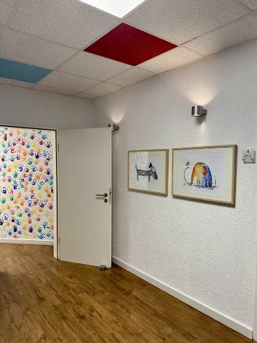 3 - Arndt Anji Viviane