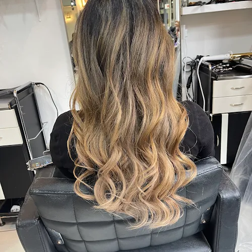 3 - Artisan Hair & Beauty Salon