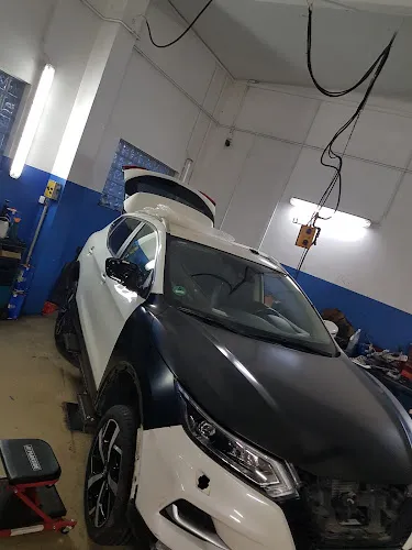 3 - Artur Paga KFZ-Meisterbetrieb