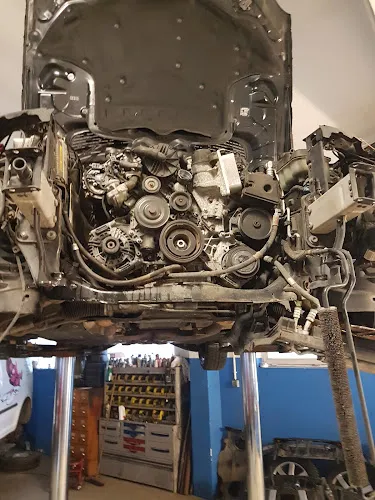 1 - Artur Paga KFZ-Meisterbetrieb