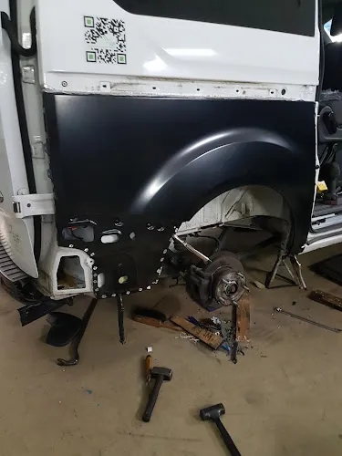 6 - Artur Paga KFZ-Meisterbetrieb