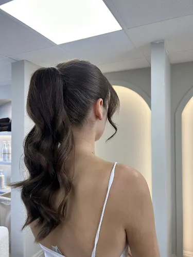 6 - Ashleys Hair Lounge